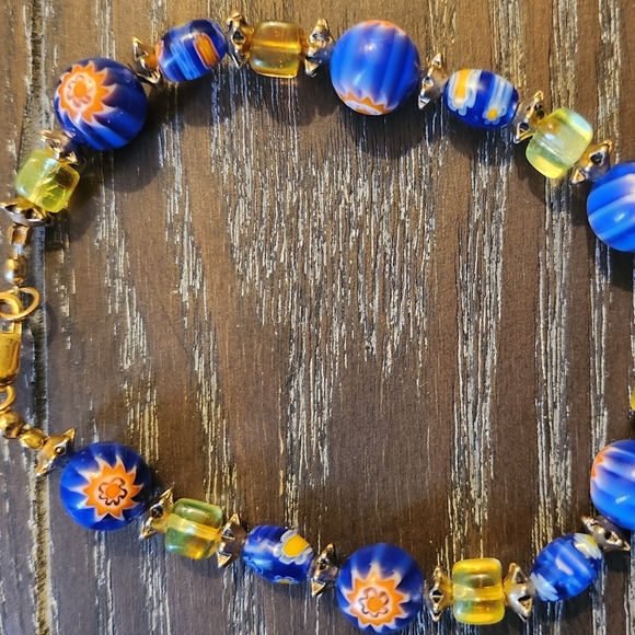 Royal blue sun and stars necklace/bracelet and earrings - Picture 4 of 8